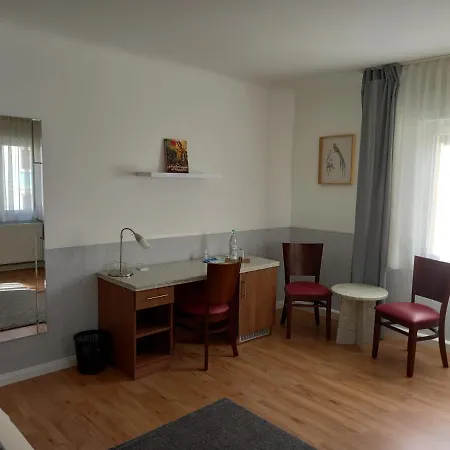 Heiner Und Walter Apartment